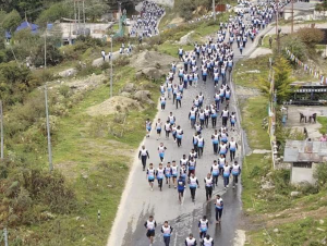 Army holds mini marathon to boost civil-military relation in Poonch